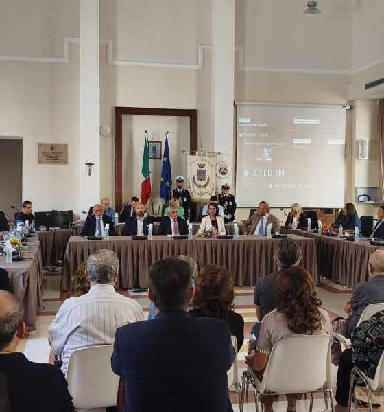 Consiglio comunale castrovillari - difesa ospedale