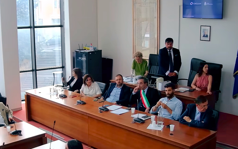 San Giovanni in Fiore: la maggioranza mette nel mirino la nomina di Marco Ambrogio «potrebbe essere illegittima» 52 Consiglio comunale san giovanni