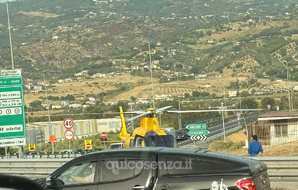 Elisoccorso Montalto uffugo travolto dalle fiamme