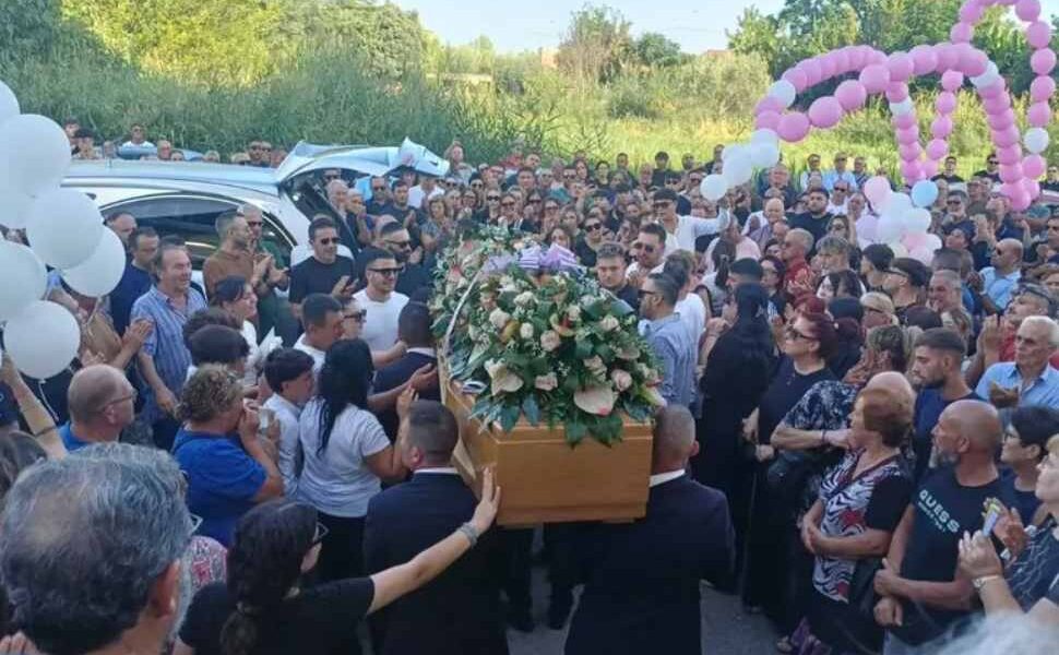 Funerali_Ornella Forastefano