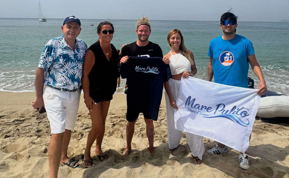 Matthieu Bonne sfida il record mondiale per salvare il mare: 161 chilometri a nuoto nel Tirreno 54 Matthieu Bonne 04