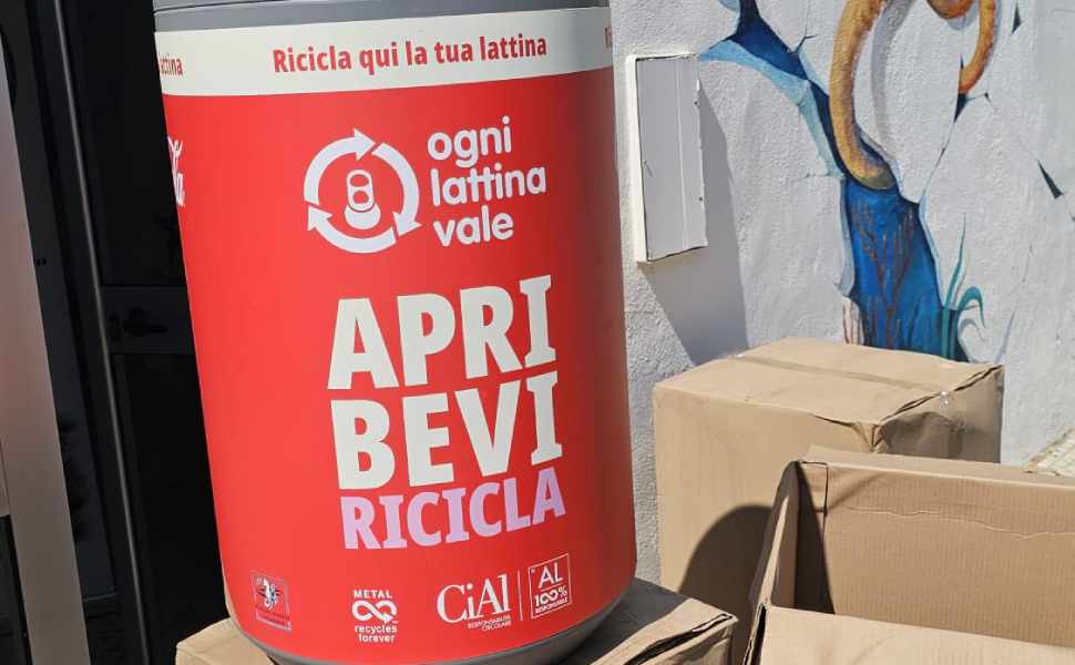 Ogni lattina vale: ad Amendolara il riciclo dell’alluminio diventa una sfida per il mare pulito 53 Ogni lattina vale - Amendolara 03