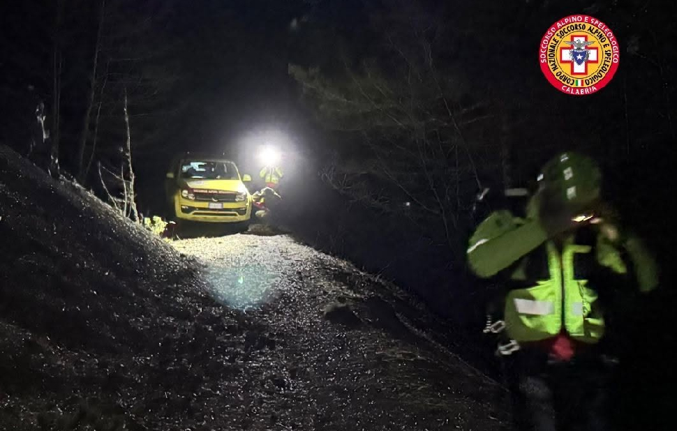 Ultraleggero disperso nel Cosentino: due persone a bordo, scattano le ricerche a Fuscaldo 53 Soccorso Alpino ricerche ultraleggero disperso