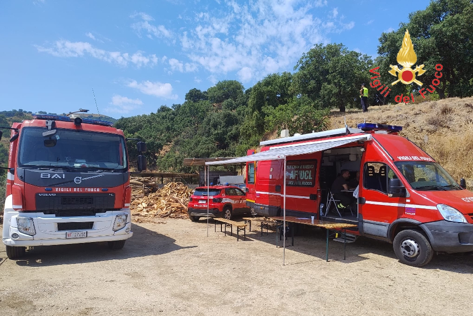 Lieto fine a Montepaone: ritrovato vivo Stefano Corabi, il pizzaiolo scomparso nella notte 52 Vigili del fuoco scomparso Montepaone