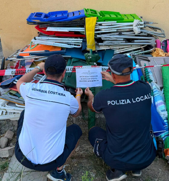 Villapiana Furbetti ombrellone posto prima fila sequestro