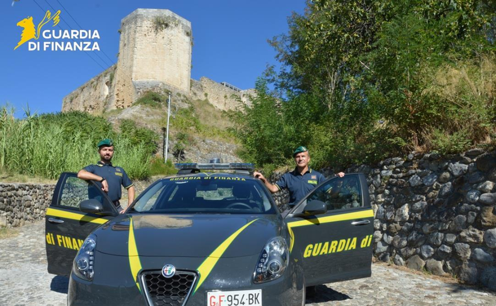 controlli guardia finanza tirreno cosentino estate 02
