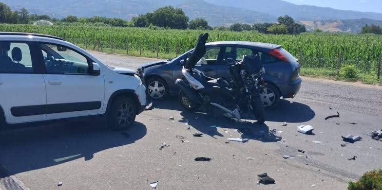 Luzzi piange Andrea Rago, morto a 28 anni in un incidente a Bisignano. Due gli indagati 52 incidente bisignano-muore Andrea Rago