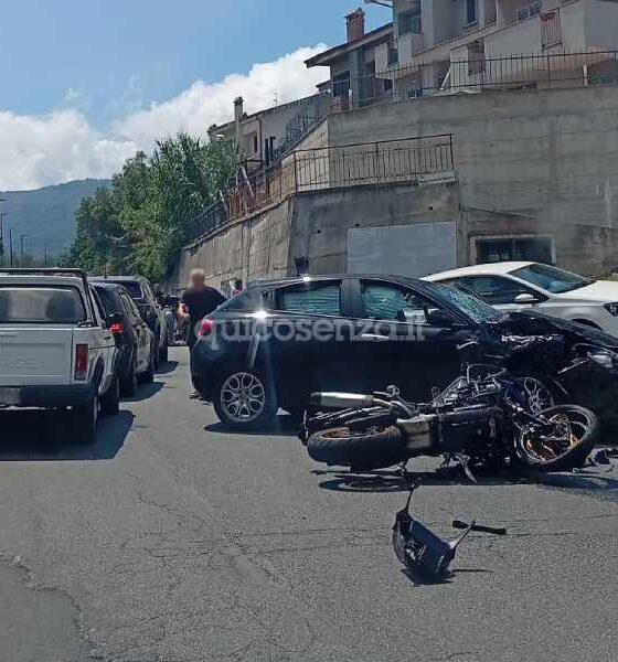 incidente mendicino auto moto pasquali 01