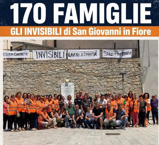 San Giovanni in Fiore: il primo settembre 170 “invisibili” scendono in piazza 51 San Giovanni in Fiore: l'1 settembre i 170 “invisibili” scendono in piazza