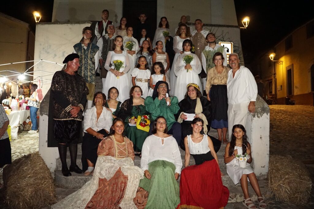 Grande successo per la Sagra agli Arnedos: Rovito celebra la tradizione con “Le spose vestite di nero” 52 sagra agli arnedos-rovito