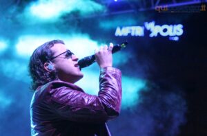 Samurai Jay conquista il Settembre Rendese: con il piccolo Brian sulle spalle canta “Ossessione” - FOTO 59 29samuraijay