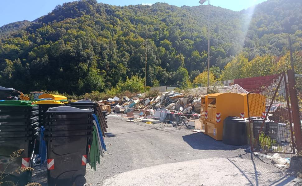 Orsomarso sequestro area rifiuti 2