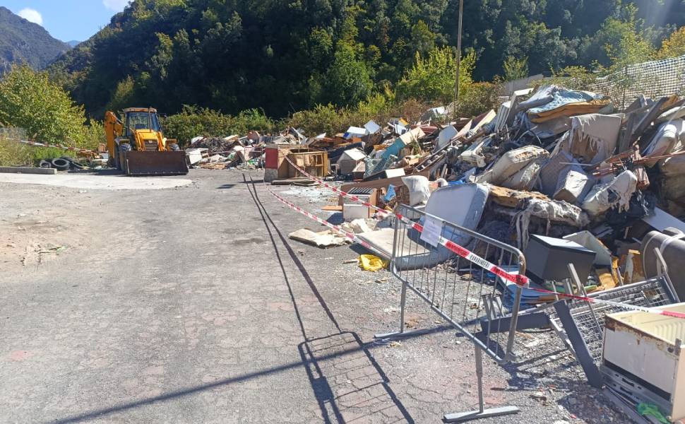 Orsomarso sequestro area rifiuti