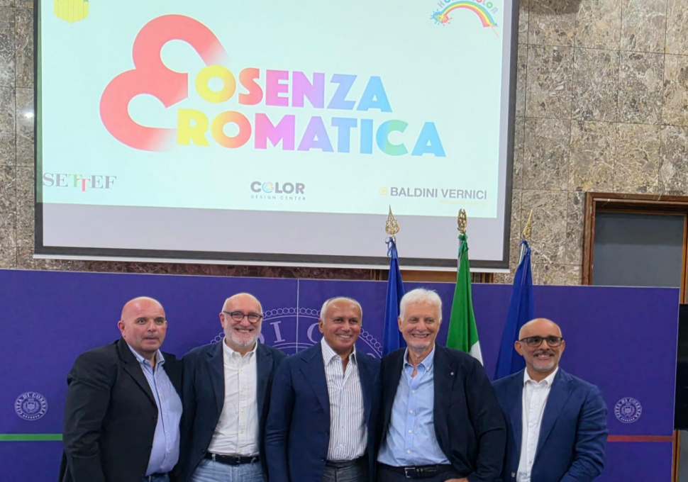 A Cosenza il nuovo “Piano del Colore”. Trasformerà il volto estetico della città: dalle periferie fino al centro storico 52 Cosenza Cromatica