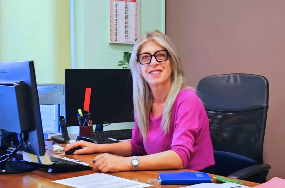 Lutto a Rende per la scomparsa Francesca Cesati, DSGA dell’I.C. Rende-Commenda. Il cordoglio del Comune 51 Dottoressa Francesca Cesati Dsga IC Commenda-Rende