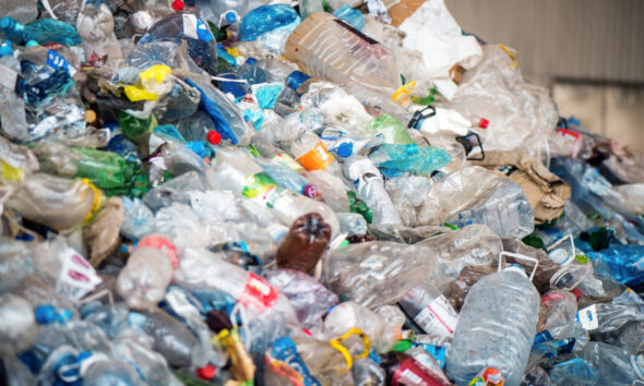 Plastica multimateriale