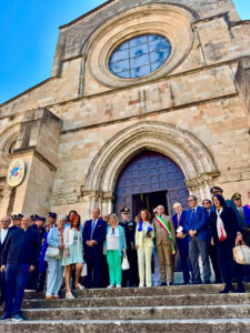 Cosenza, la Polizia di Stato celebra il Patrono San Michele Arcangelo: solenne celebrazione in Cattedrale - FOTO 60 Polizia Cosenza 10