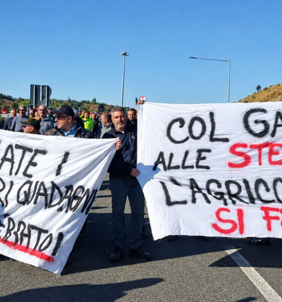 caro carburante-calabria-Protesta agricoltori firmo