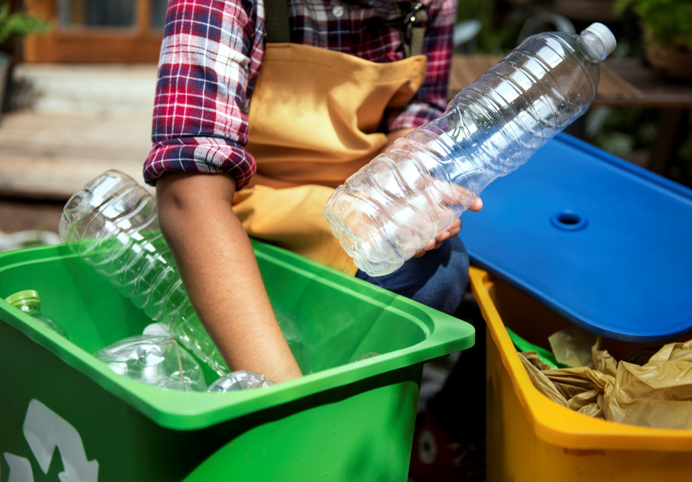 Tonnellate di plastica bloccate nei Comuni: 9 Sindaci del Cosentino scrivono al Prefetto per sbloccare i conferimenti 52 Raccolta plastica