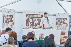 Le eccellenze della Sila e sua maestà il Porcino: Autunno Silano 2026 e 57ª Sagra del Fungo a Camigliatello - Le date 64 Sagra del Fungo Camigliatello Silano17