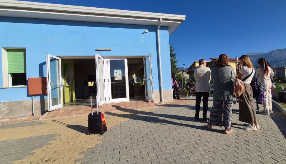 San Basile, la scuola riapre grazie all'accoglienza: così il borgo del Pollino combatte lo spopolamento 51 San Basile_scuola