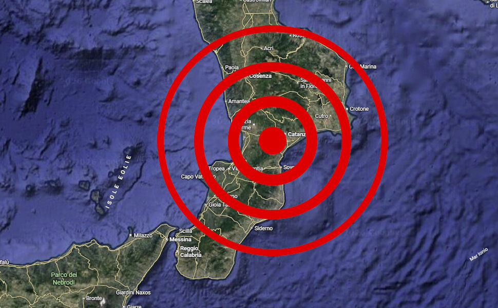 Scosse di Terremoto Calabria sciame sismico