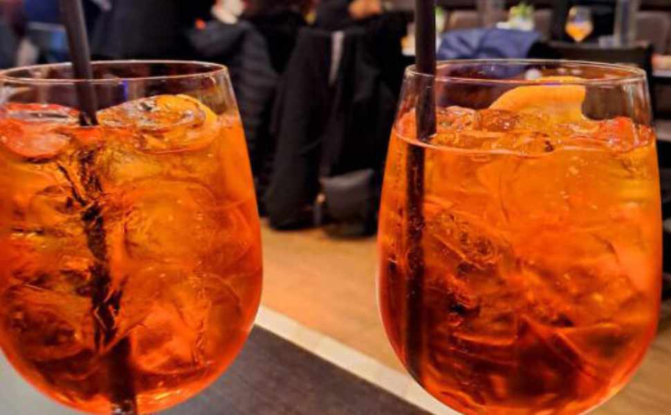 Alcol a minorenni in un bar del centro a Cosenza, assolti gestore e dipendente: “il fatto non sussiste” 52 alcol bar