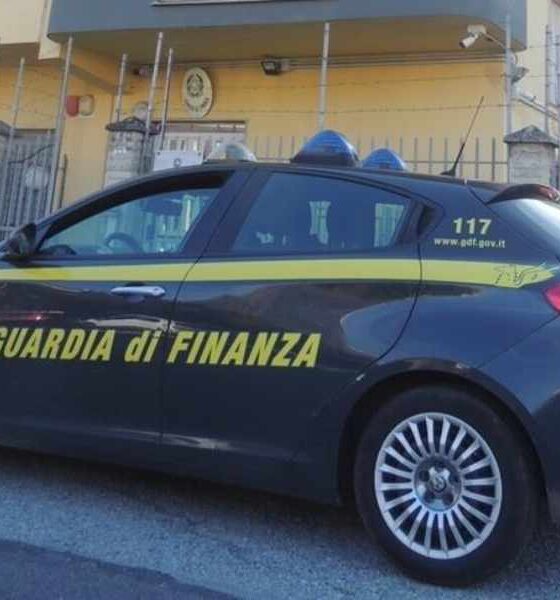 arresto ex presidente ordine commercialisti castrovillari - Guardia di finanza 02