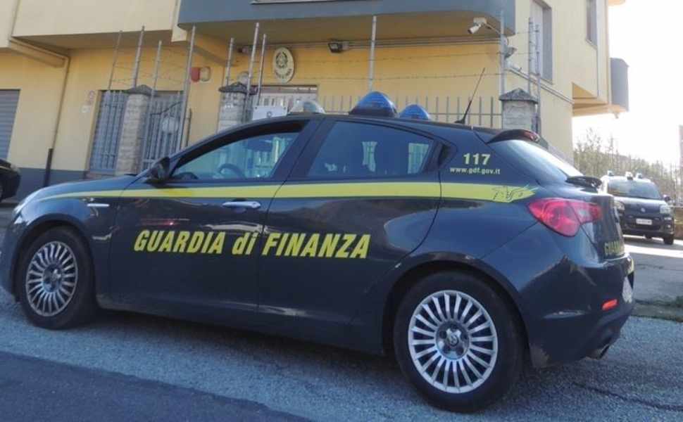 arresto ex presidente ordine commercialisti castrovillari - Guardia di finanza 02