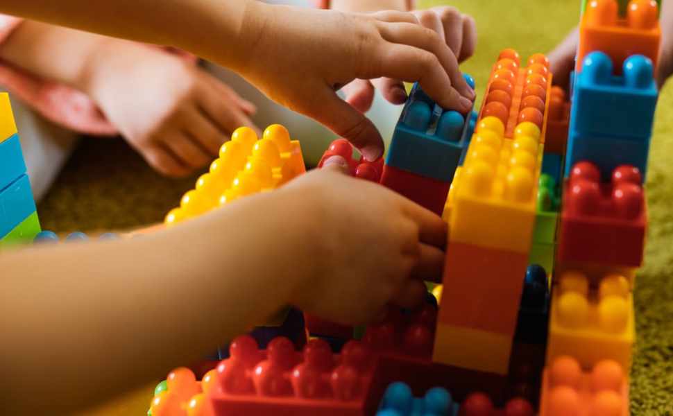 Frascineto, 80 mila euro per il nuovo asilo nido: «investimento sul futuro e sui bambini» 51 asilo nido - Frascineto