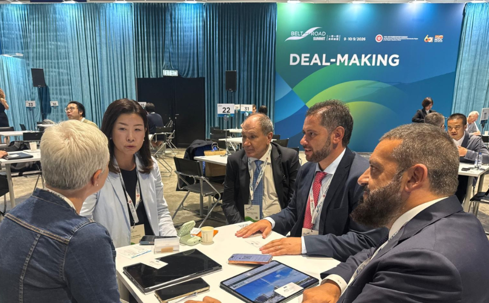 calabria-hong-kong-investimenti