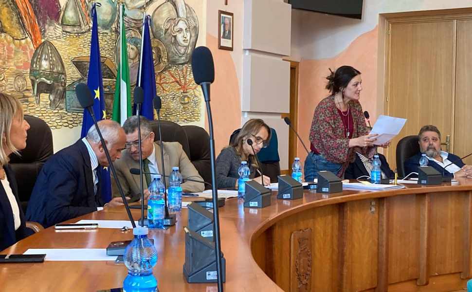Cosenza, Consiglio comunale: pace fiscale e centri anziani. Nuovo rinvio sui parcheggi 53 consiglio comunale di cosenza 02