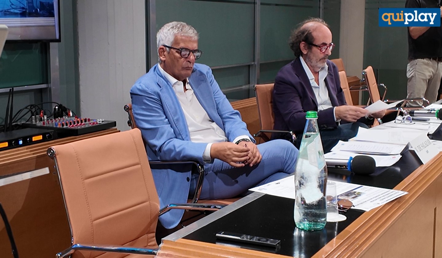 Cosenza: la nuova sanità territoriale, 35 strutture tra Case della Salute e Ospedali di Comunità 51 Cosenza: la nuova sanità territoriale, 35 strutture tra Case della Salute e Ospedali di Comunità
