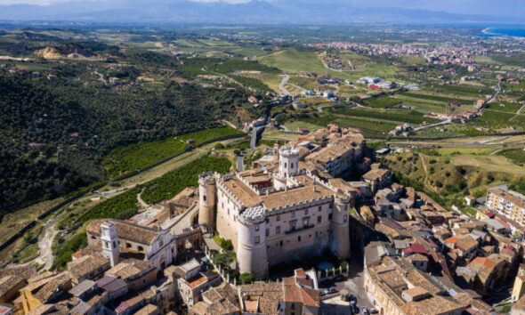 corigliano rossano-vista panoramica castello ducale