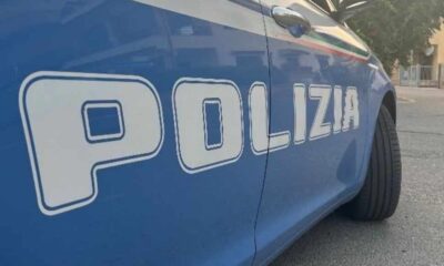 poliziotti salvano donna mare