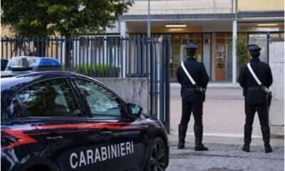 Carabinieri-scuola-liceo-protesta