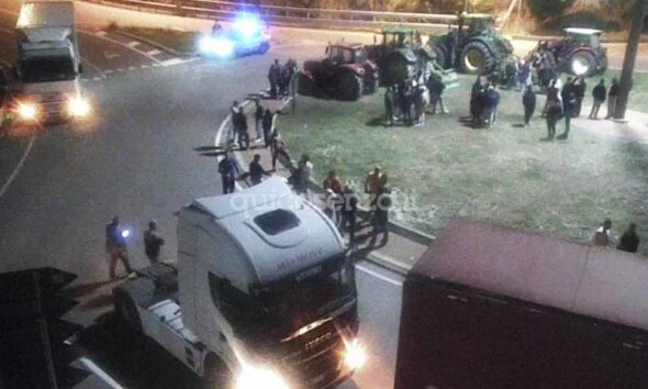Falerna Svincolo autotrasportatori caro carburante