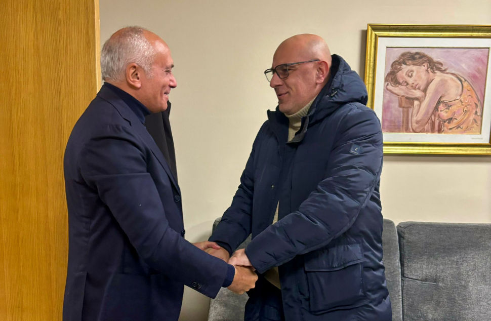 Fratelli d'Italia attacca Caruso e De Cicco ”Litigano per la poltrona, mentre Cosenza paga il prezzo del loro fallimento” 52 Francesco De Cicco e Franz Caruso