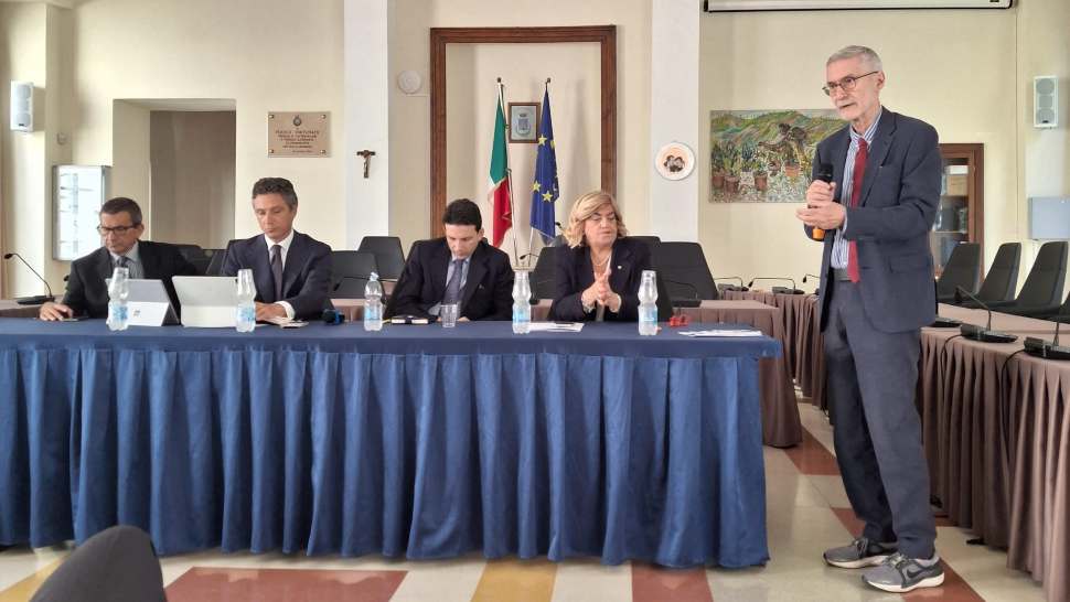 Soppressione della Direzione di Poste Italiane di Castrovillari, Laghi: «Nessuna trattativa, riprendere la mobilitazione» 52 Incontro Poste Italiane Castrovillari