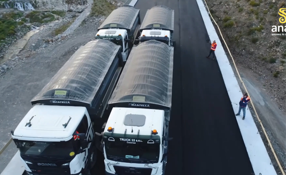 Longobucco: collaudo statico sul viadotto "Ortiano 2" con 12 mezzi pesanti. Sila-Mare verso la riapertura 52 Longobucco Viadotto ortiano2 Sila Mare2