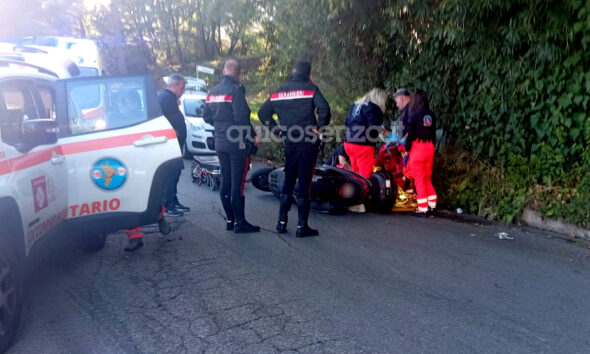 Mendicino scontro scooter e autocarro_01