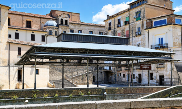 Piazza Arenella Cosenza