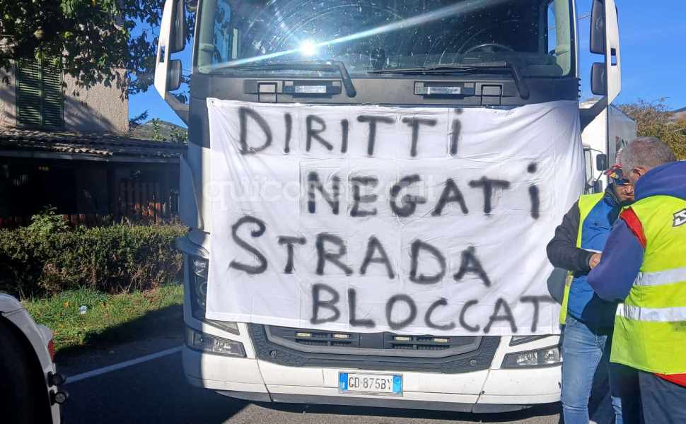 Crisi autotrasporto, vertice Salvini-associazioni: 1 miliardo sul piatto. Apertura delle associazioni, verso lo stop ai blocchi 52 Presidio campotenese