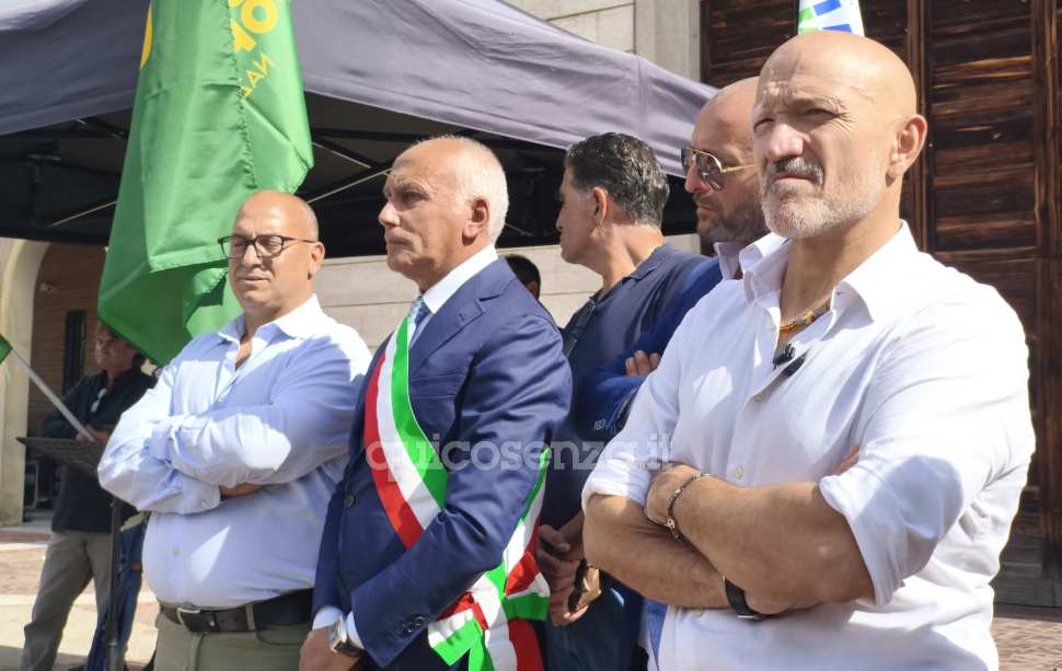 Protesta caro vita Cosenza 4