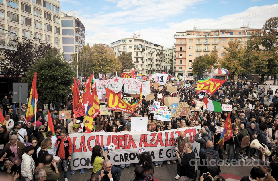 Sciopero generale Cosenza_home piazza