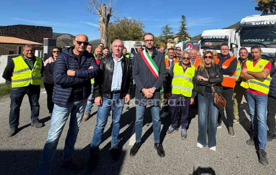 Sindaci presidio campotenese 2