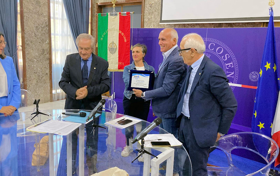 Sicurezza sul lavoro, Cosenza e ANMIL unite per la 76ª Giornata Nazionale: firmato Protocollo d'Intesa 53 Vittime lavoro Franz Caruso sindaco ANIML Cosenza2