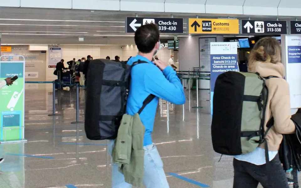Caos voli in Italia: a Lamezia ritardi fino a 4 ore per il guasto alla rete Enav. Escluso attacco hacker 52 Voli aeroporti traffico aereo 01