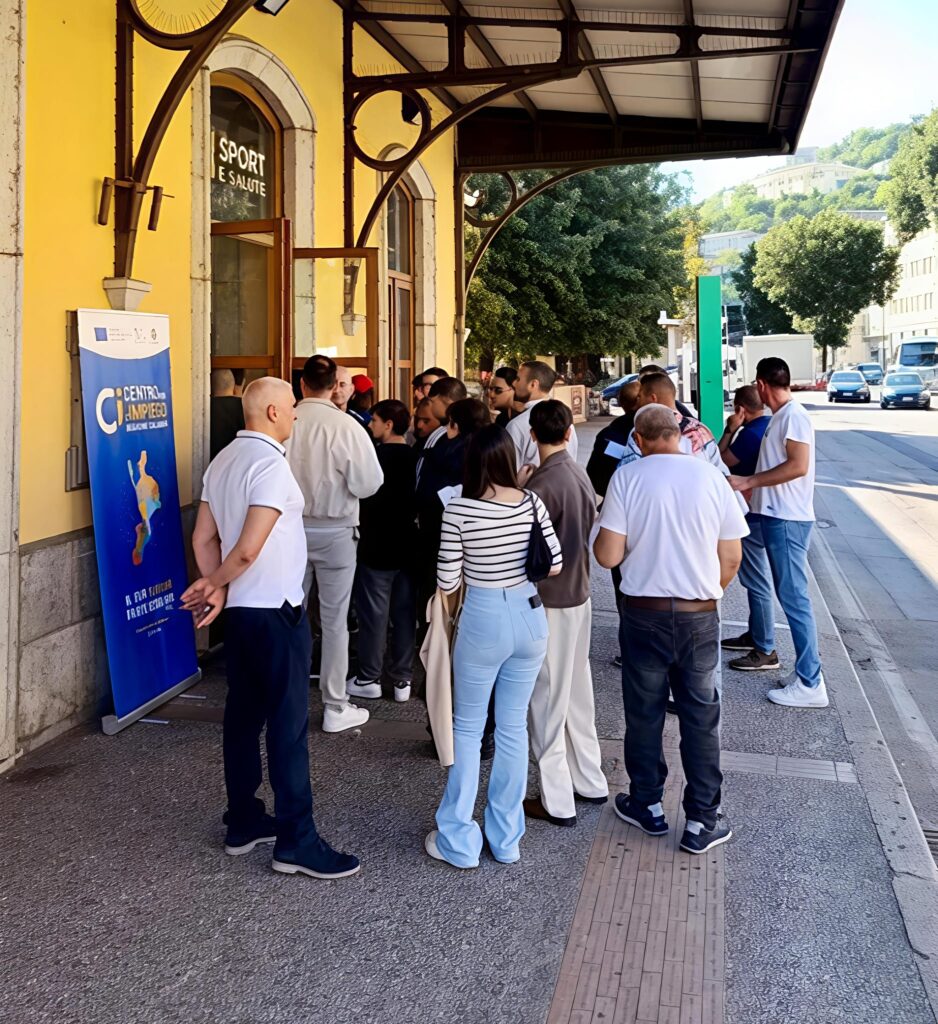 Colloqui Grimaldi Lines a Cosenza: grande partecipazione per la maxi-selezione 53 colloqui grimaldi lines 2