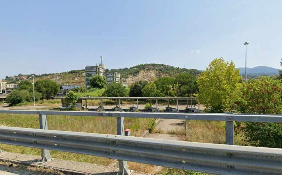 area centro raccolta comunale rifiuti cosenza vagliolise